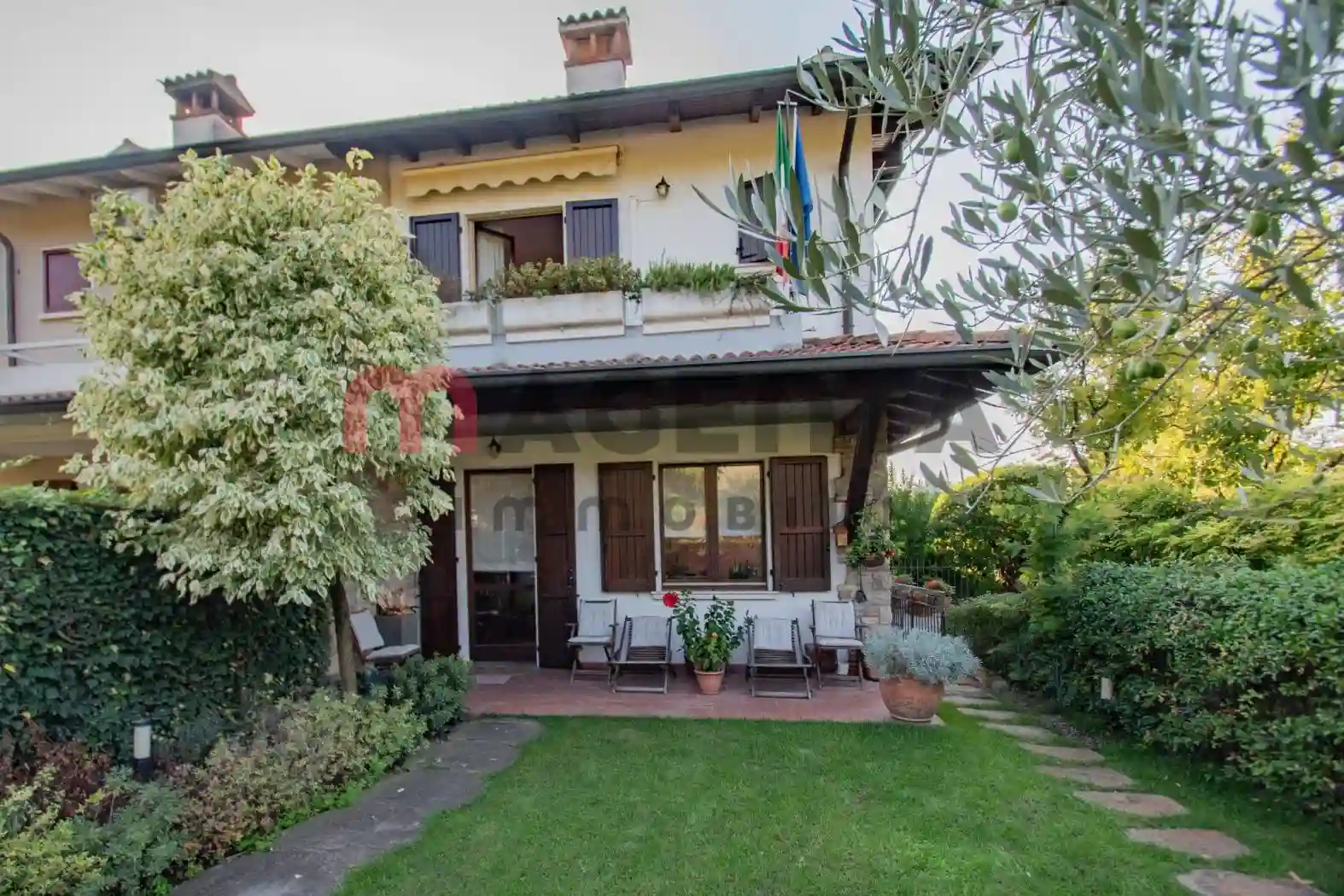 Villa - foto 2