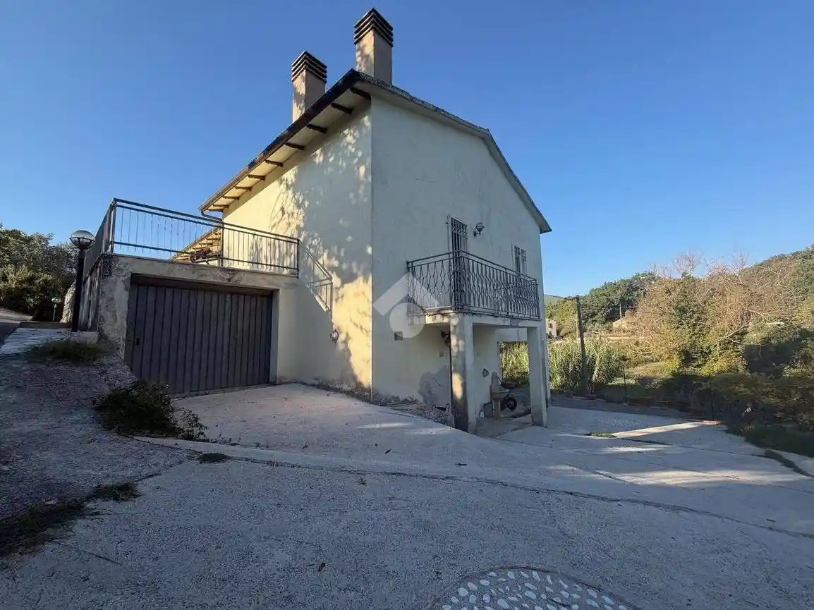 Appartamento in affitto a Acquasparta