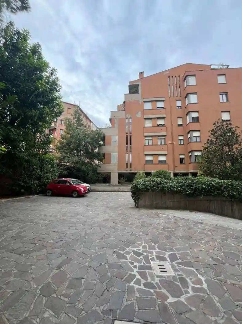 Appartamento in vendita a Bologna