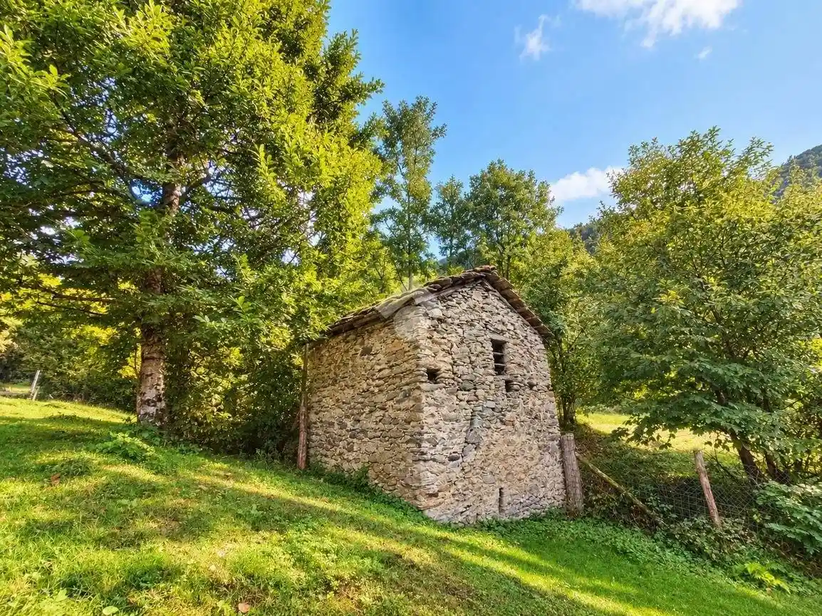 Rustico - Casale in vendita a Colico