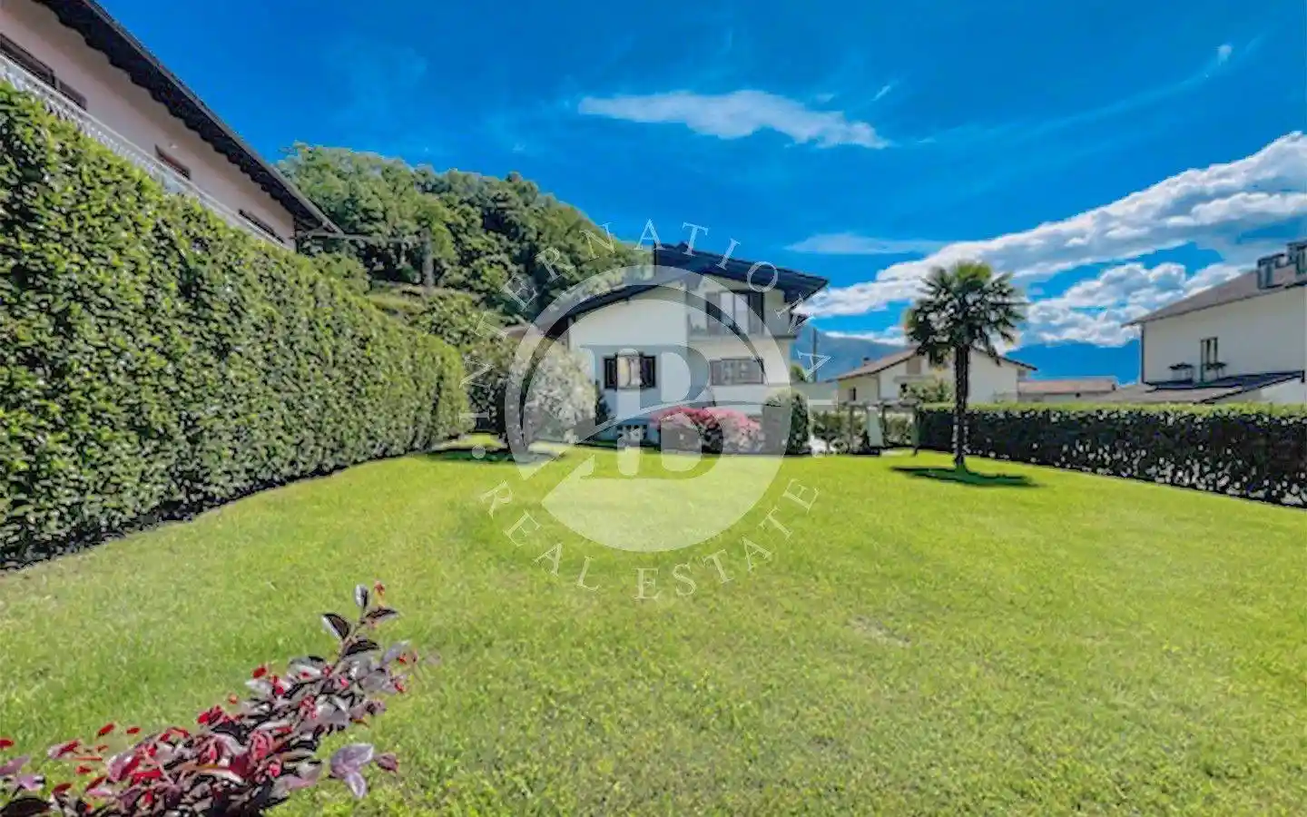 Villa in vendita a Sorico