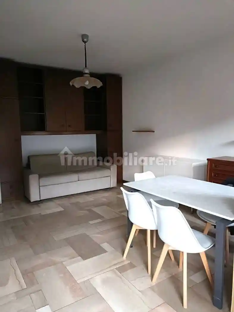 Appartamento in affitto a Como