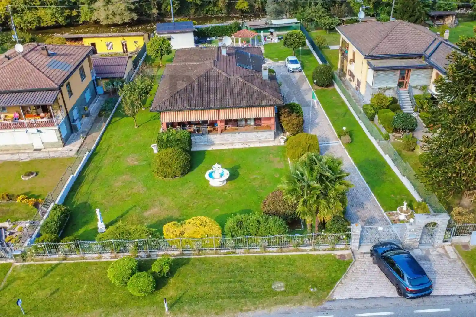 Villa - foto 2