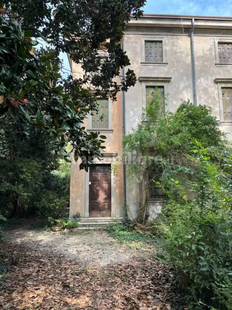 Villa in vendita a Albaredo d'Adige