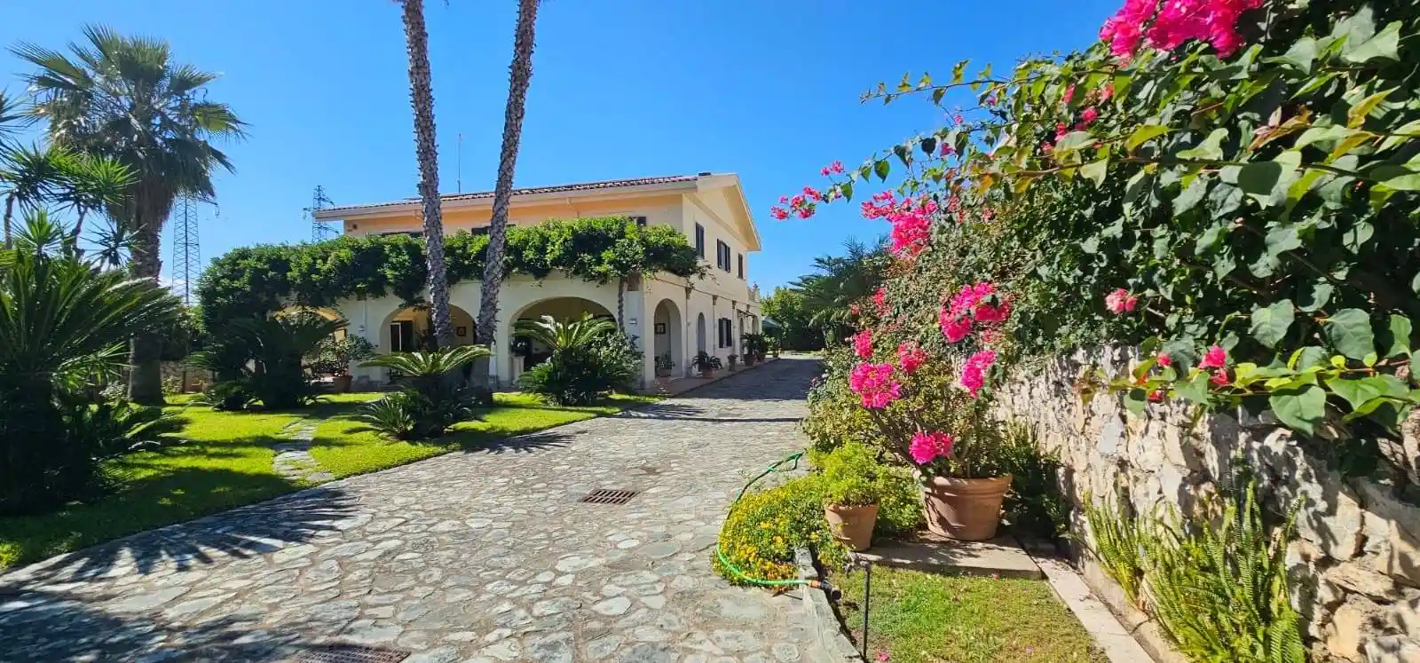Villa in vendita a Lamezia Terme