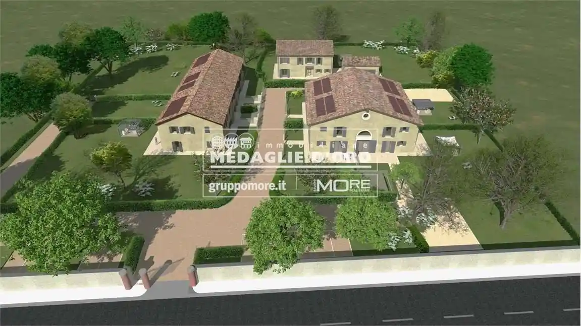 Casa indipendente in vendita a Modena