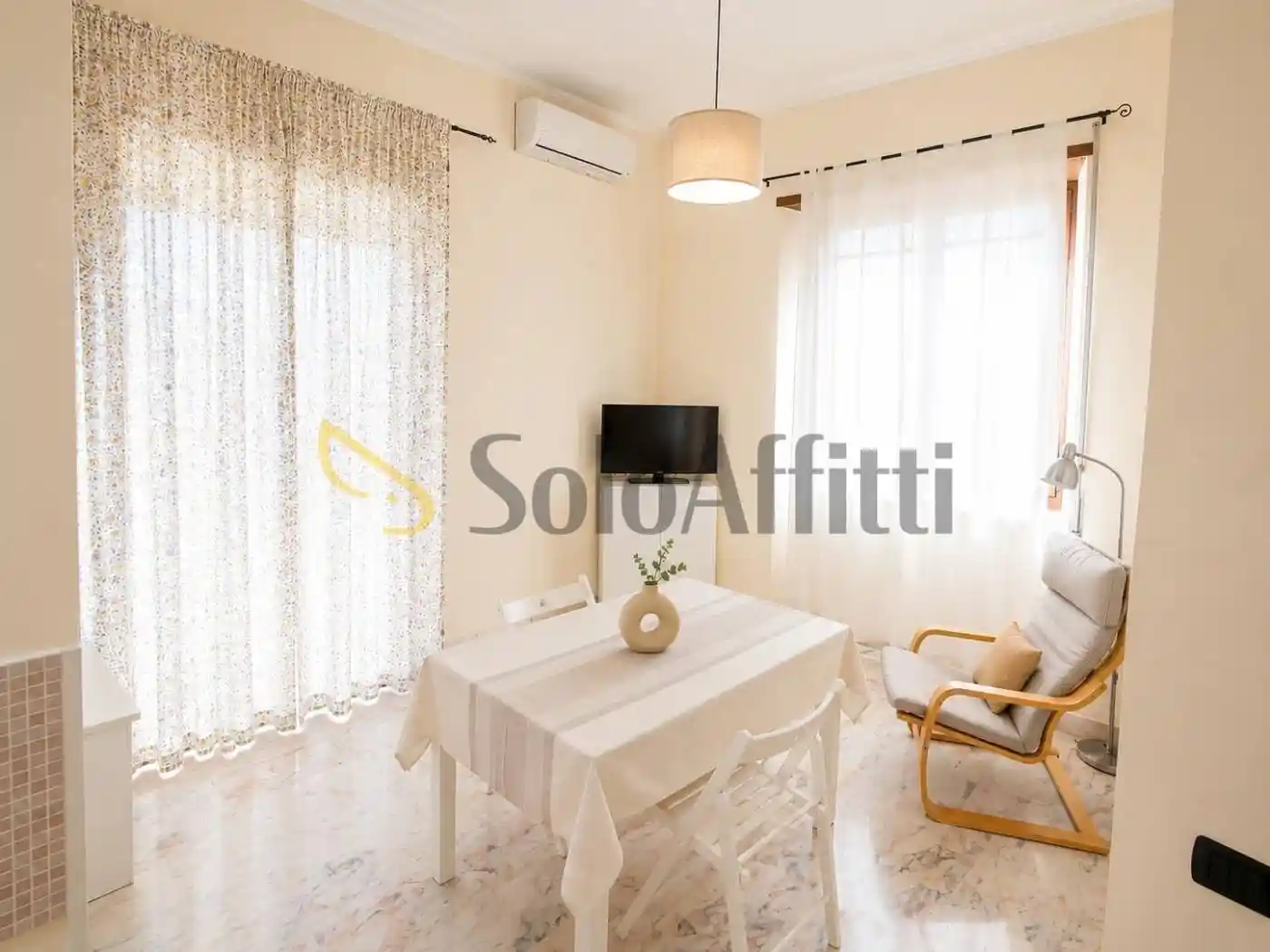 Appartamento in affitto a Napoli