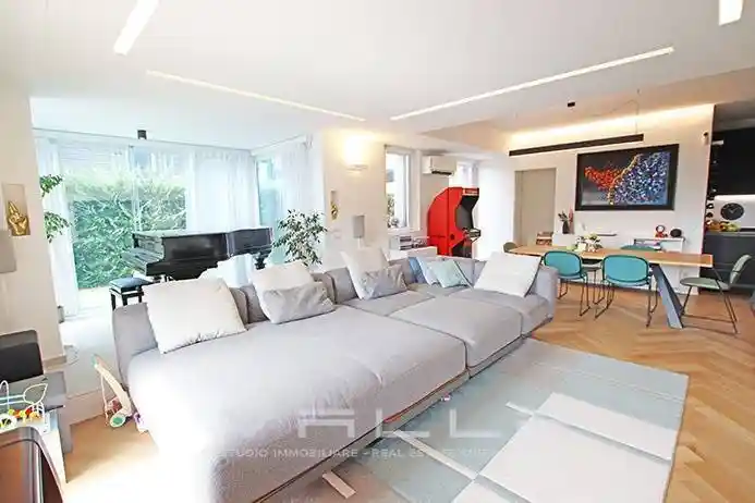 Villa in vendita a Bergamo