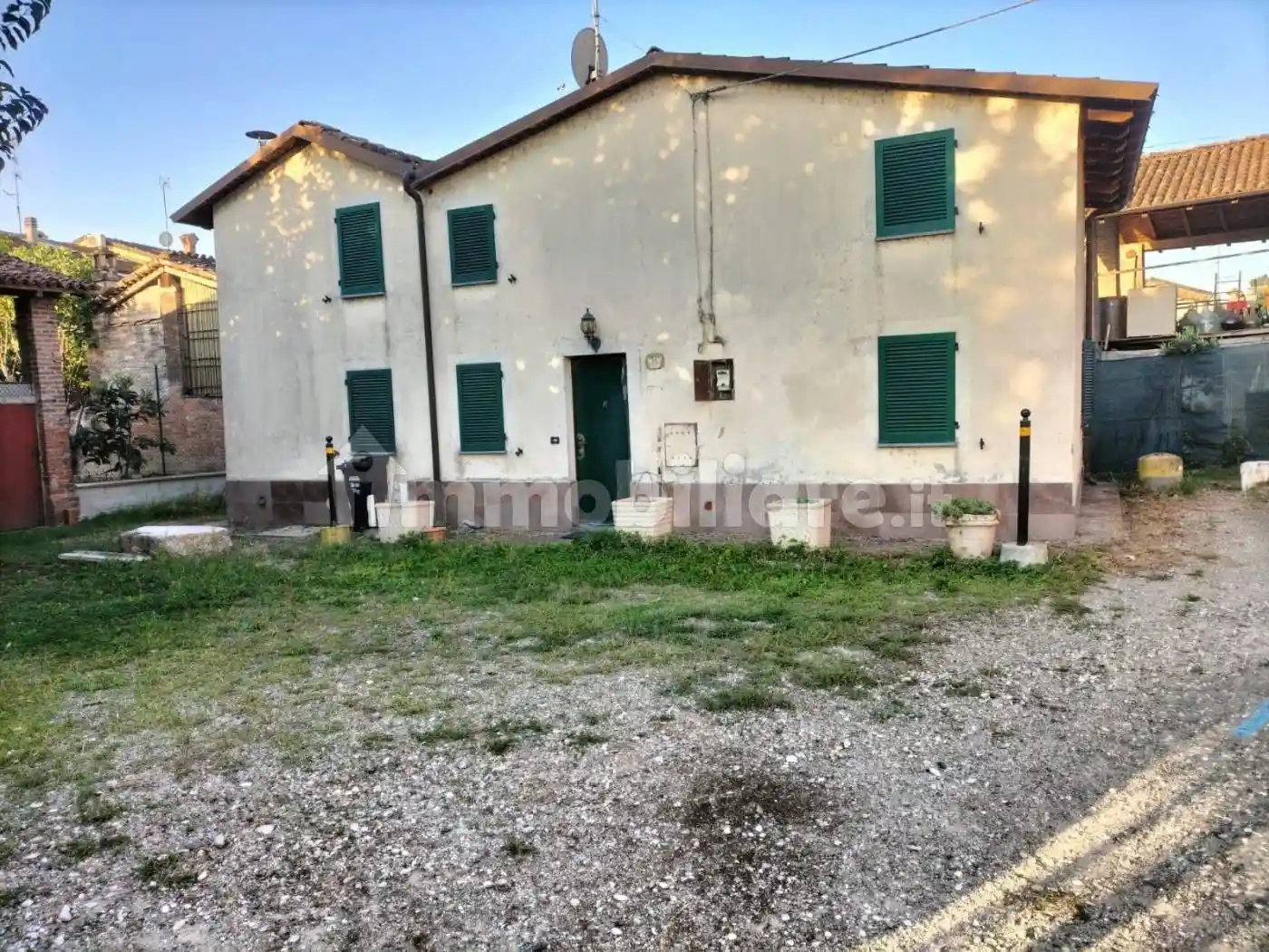 Villa in vendita a Calendasco