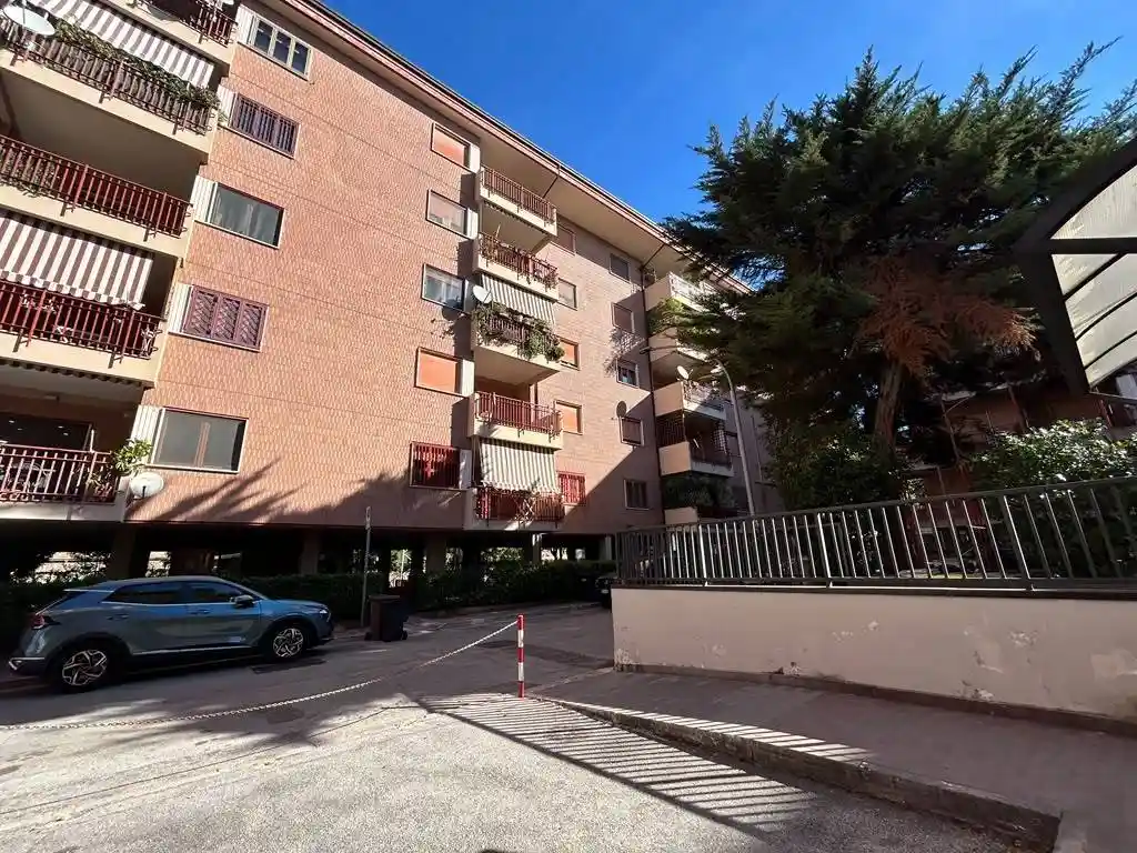 Appartamento in affitto a Caserta