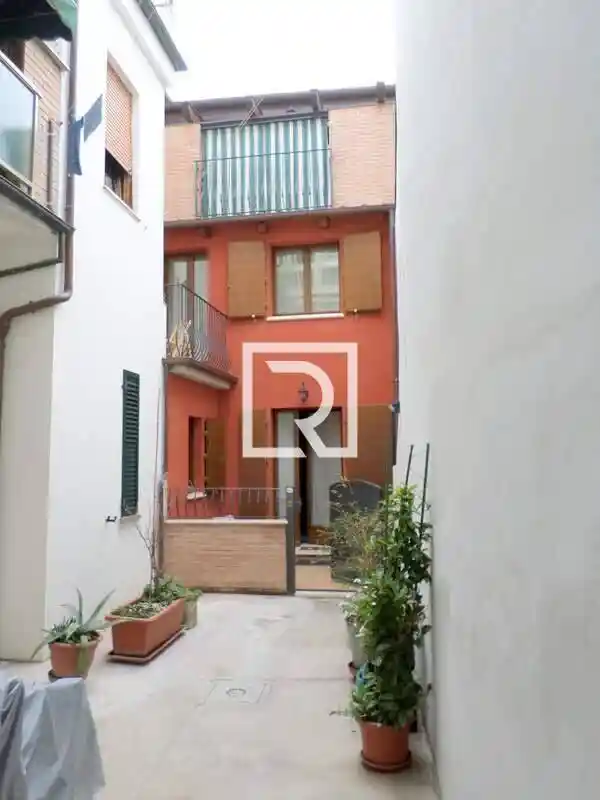 Appartamento in affitto a Forlì