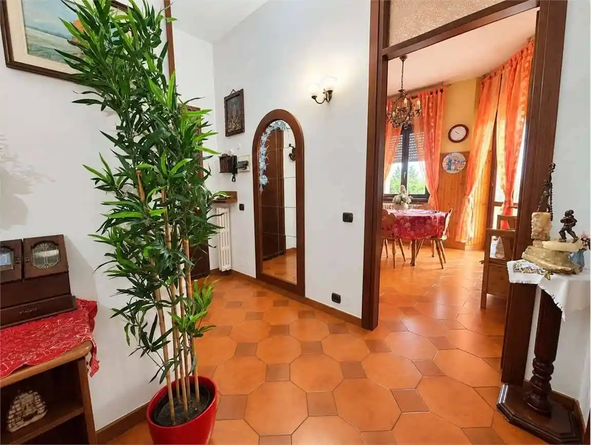 Appartamento in vendita a Sirtori