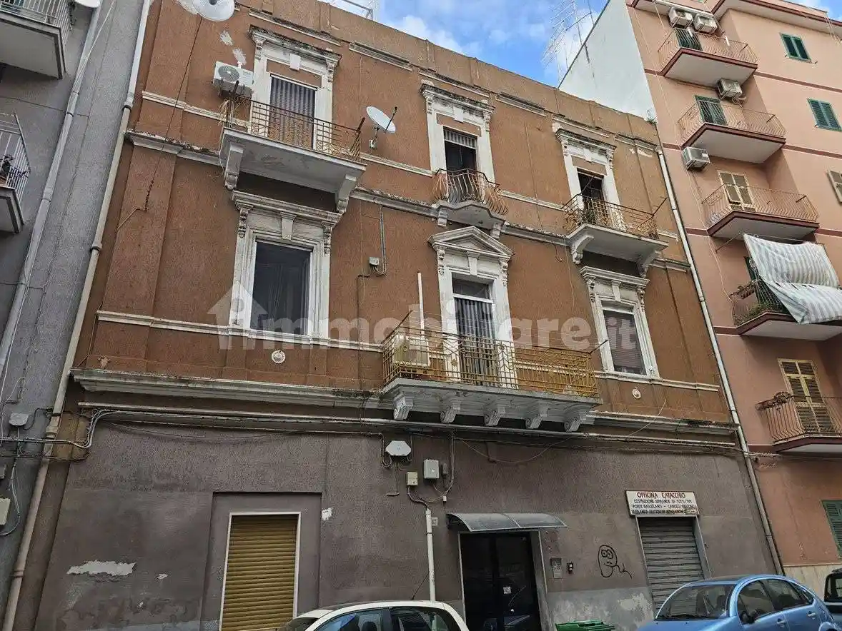 Appartamento in vendita a Taranto