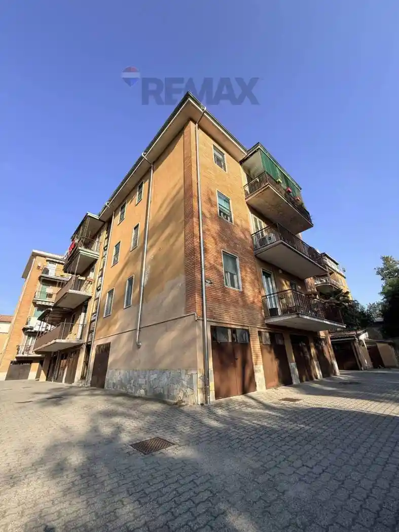 Appartamento in vendita a Pavia