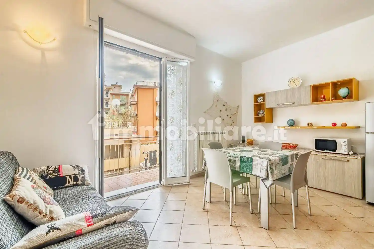 Appartamento in vendita a Ceriale