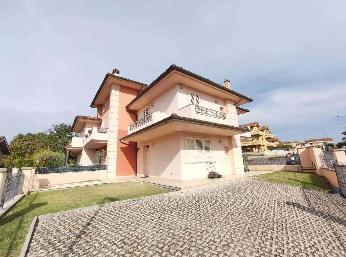 Villetta a schiera in vendita a Altopascio