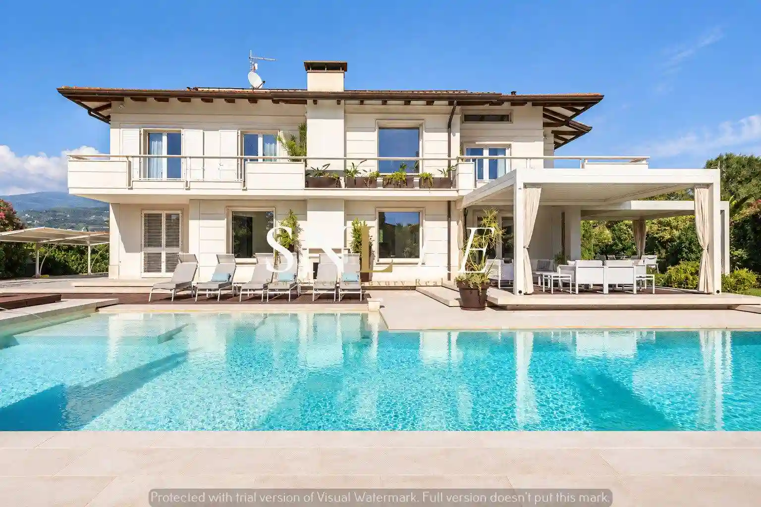 Villa - foto 2