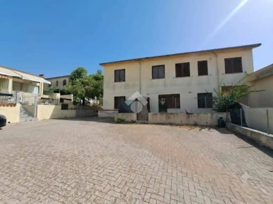 Appartamento in vendita a Tissi