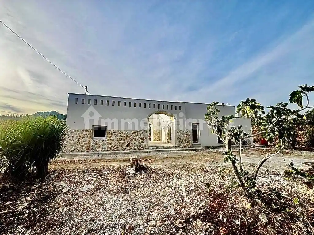 Rustico - Casale in vendita a Ceglie Messapica
