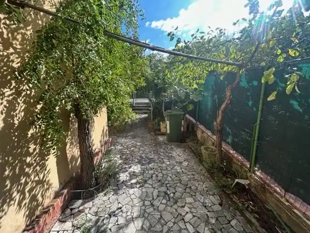 Appartamento in vendita a Falconara Marittima