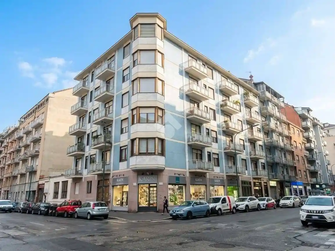 Appartamento in vendita a Torino