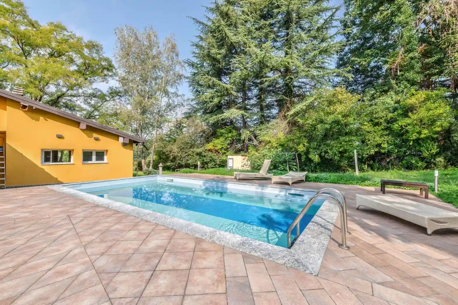 Villa - foto 2