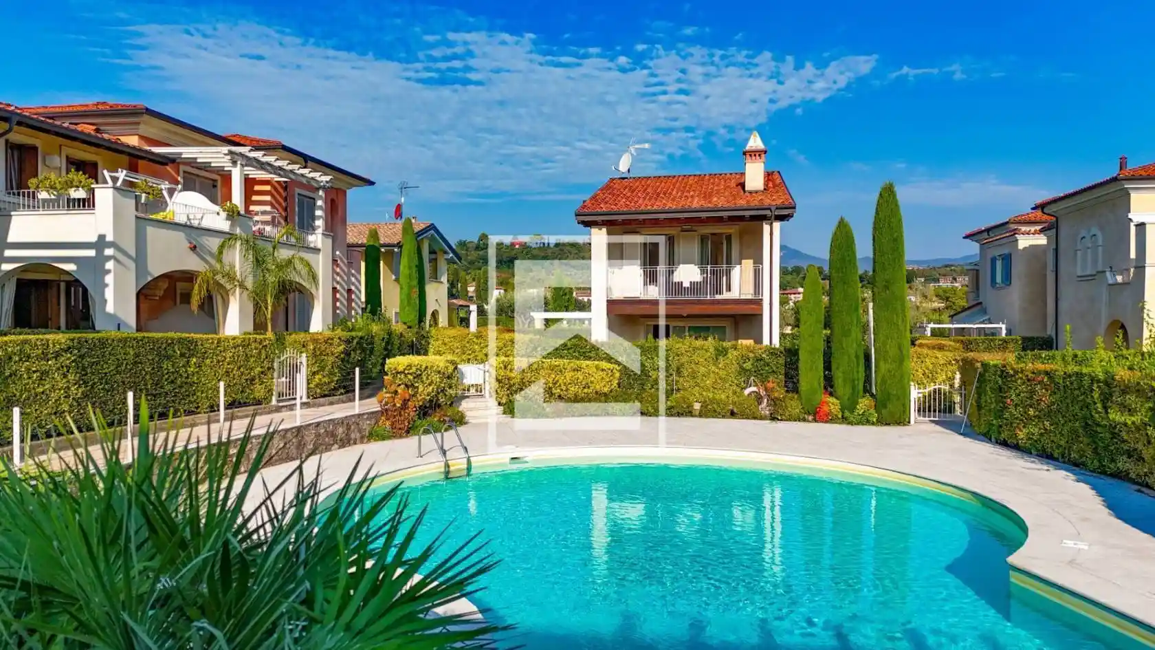Villa in vendita a Manerba del Garda