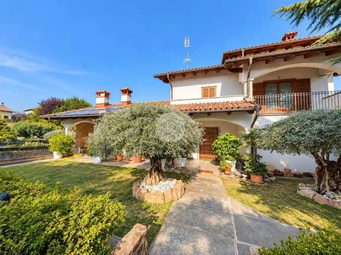 Villa - foto 2