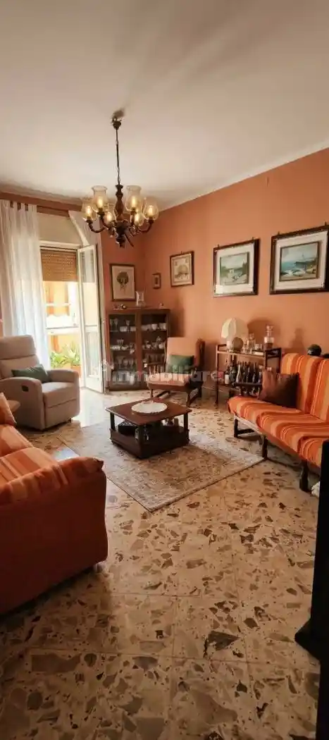 Appartamento in vendita a Palermo