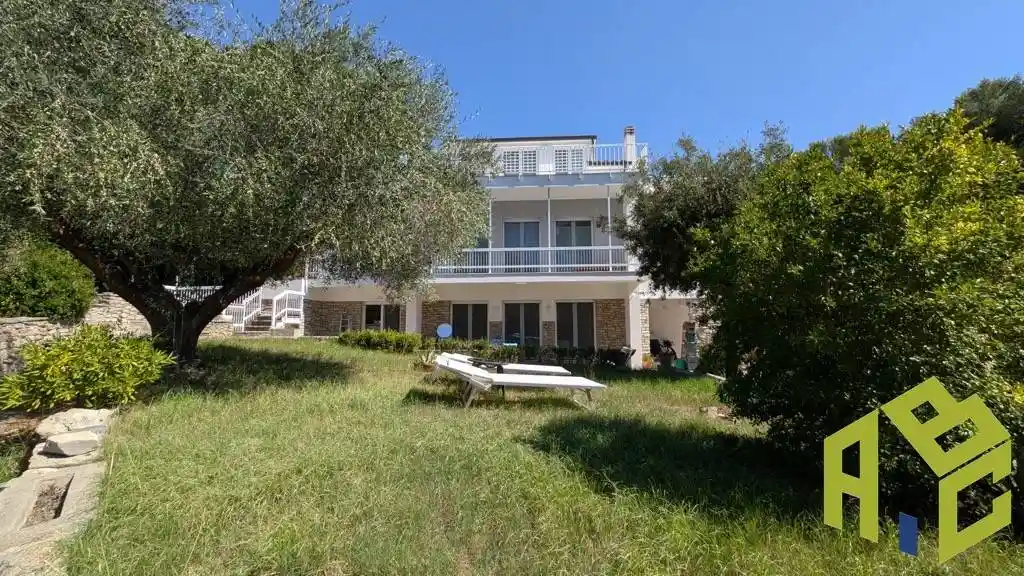 Villa in vendita a Rosignano Marittimo