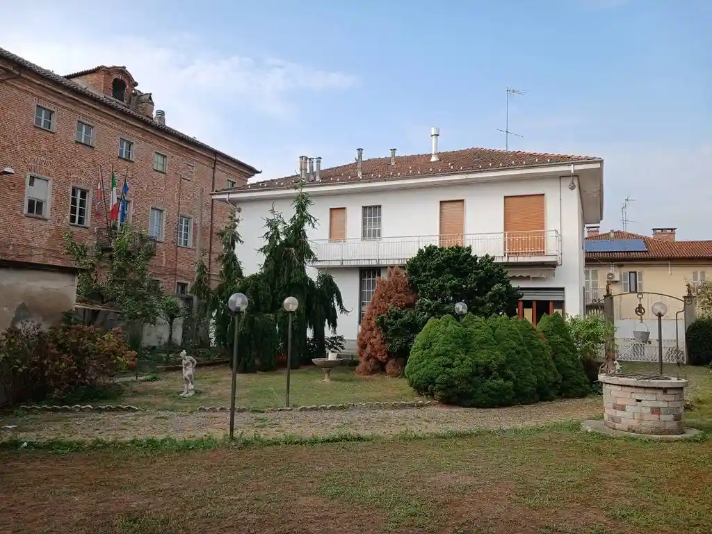 Casa indipendente in vendita a Brusasco