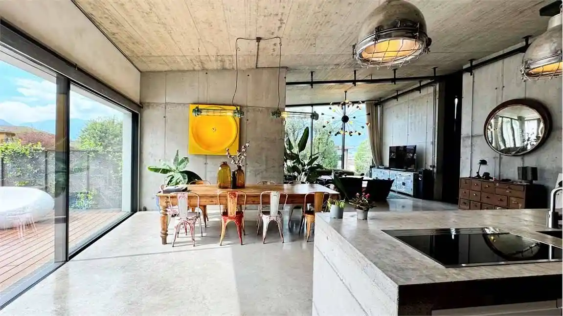 Villa in vendita a Pisogne