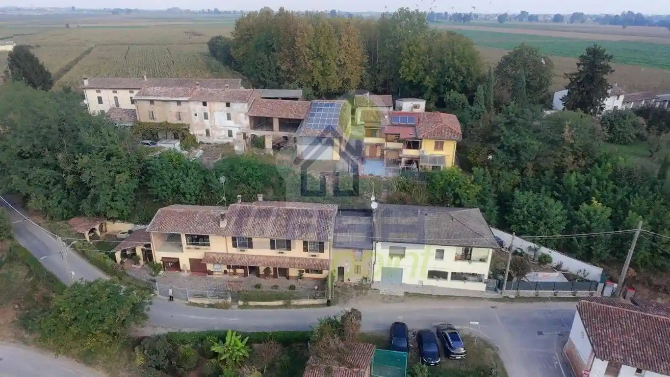 Casa indipendente in vendita a Pizzighettone