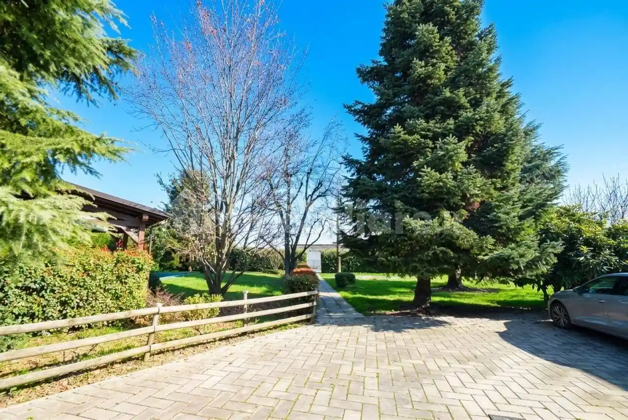Villa in vendita a Alseno