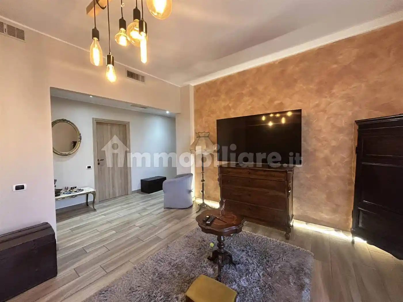 Appartamento in vendita a Piacenza