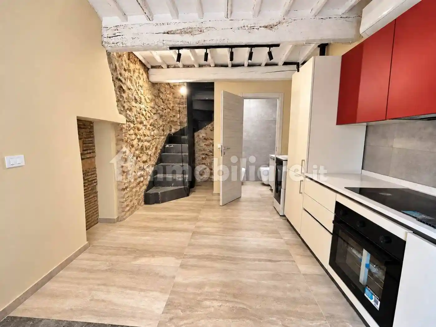 Casa indipendente in vendita a Foligno