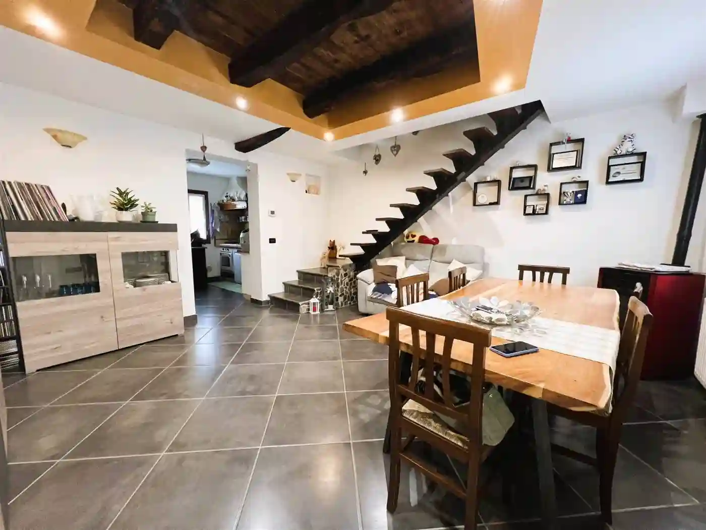 Casa indipendente - foto 2
