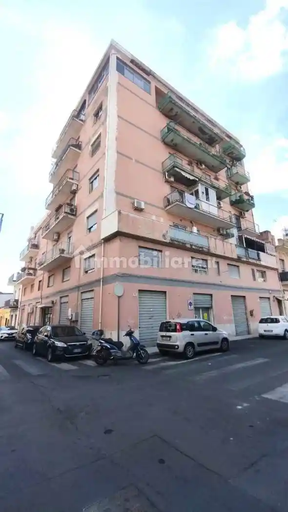 Appartamento in vendita a Catania