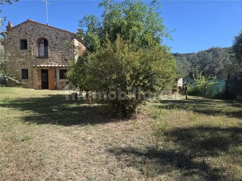 Casa indipendente in vendita a Vinci