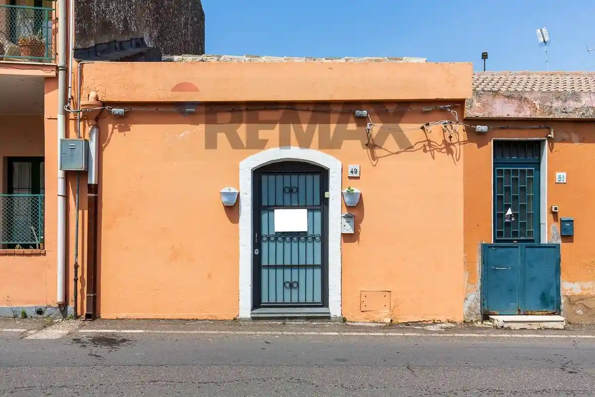 Casa indipendente in vendita a Trecastagni