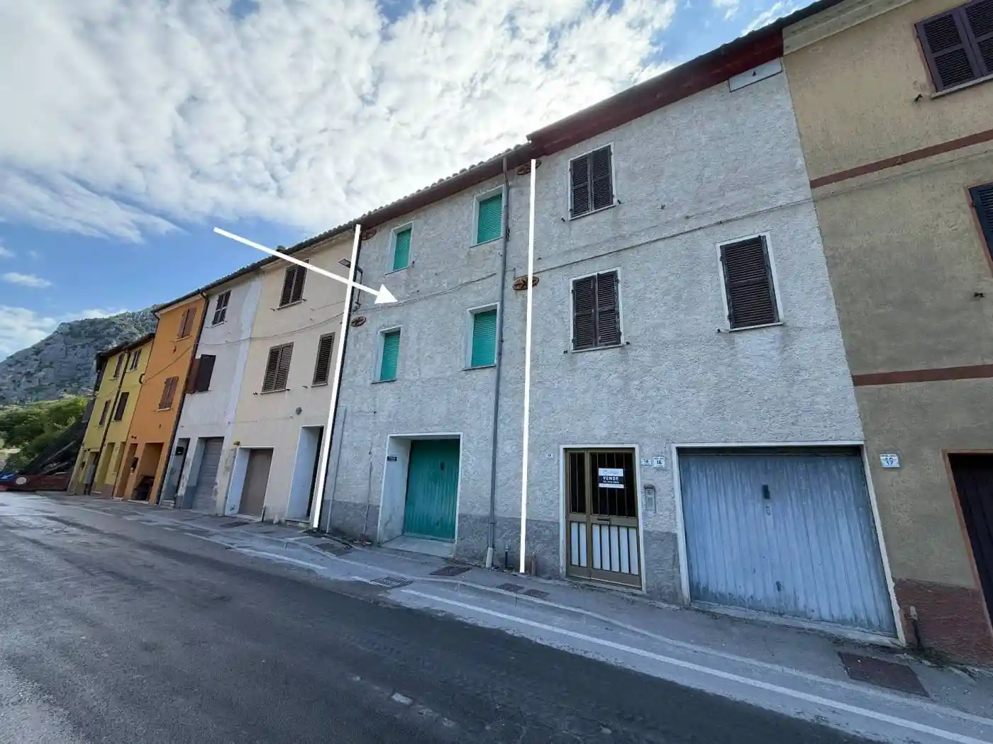 Casa indipendente in vendita a Genga