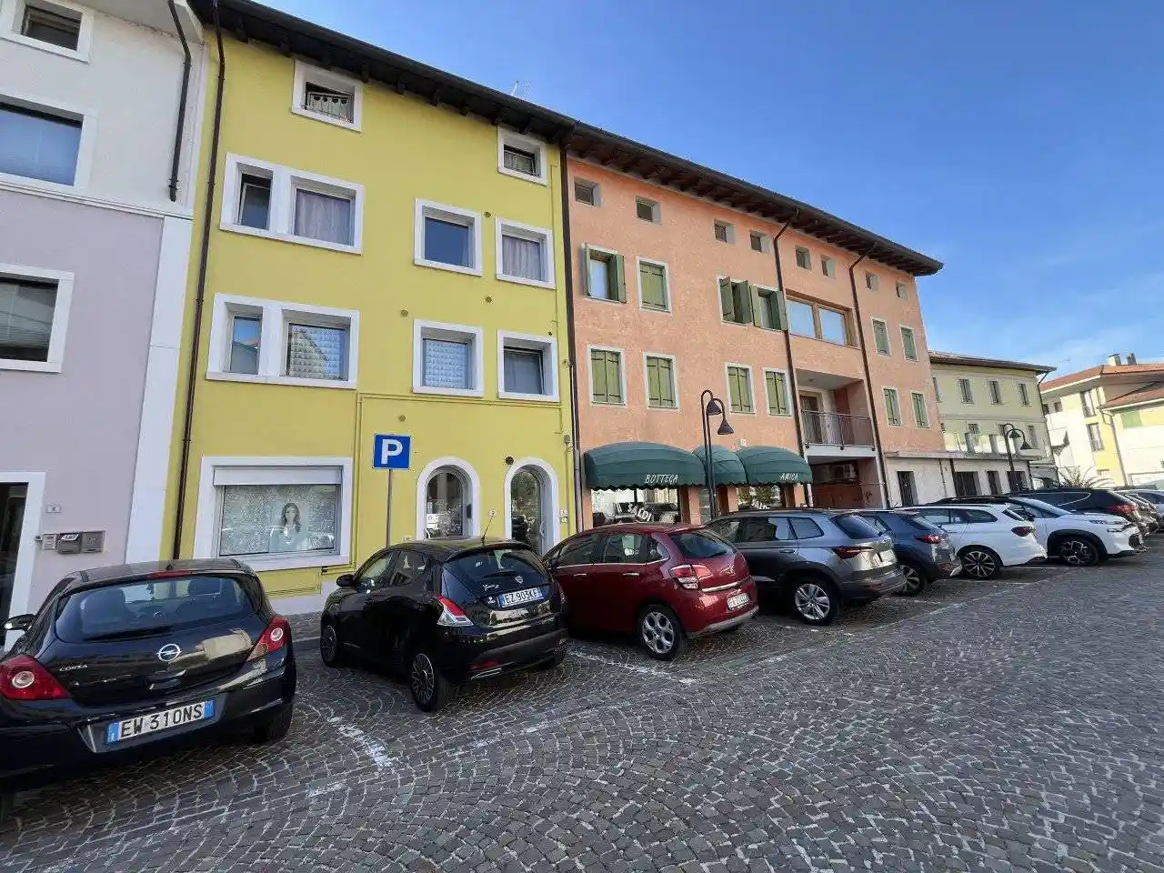 Palazzo - Edificio in vendita a San Giorgio di Nogaro