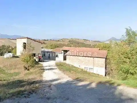 Villa in vendita a Montese