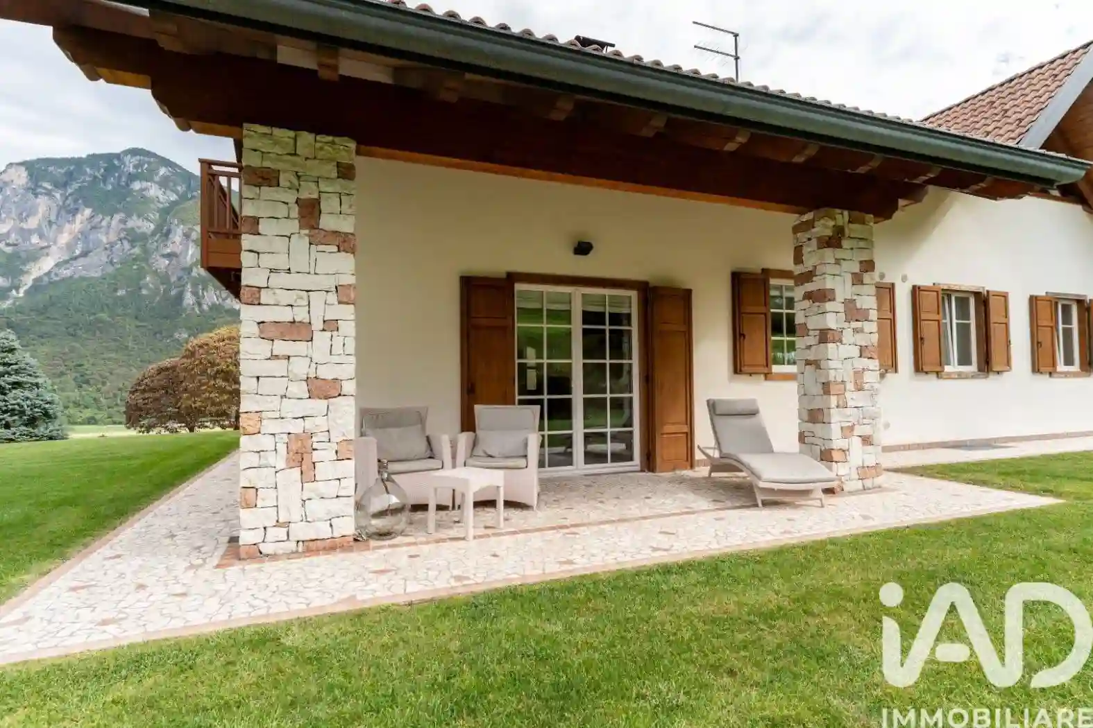 Villa - foto 2