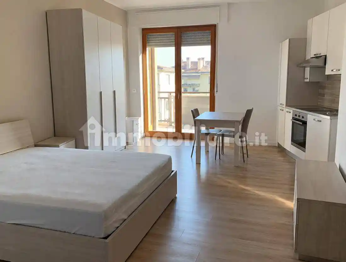 Appartamento in affitto a Verona