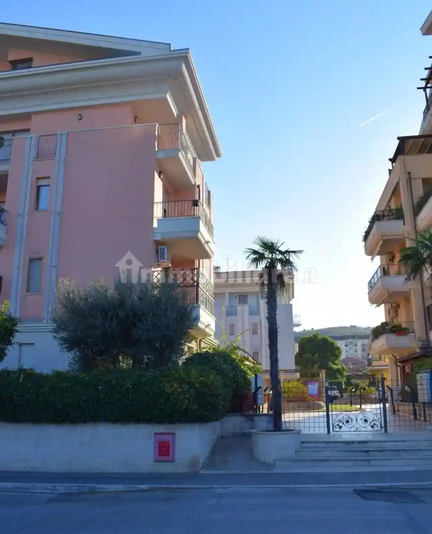 Appartamento in affitto a Pescara