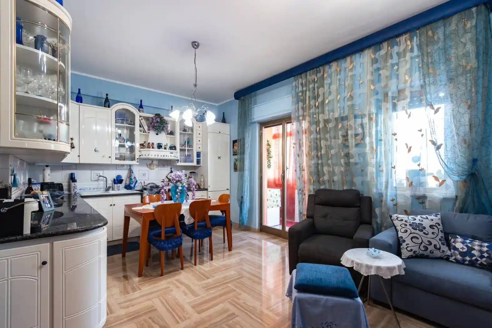 Appartamento in vendita a Palermo