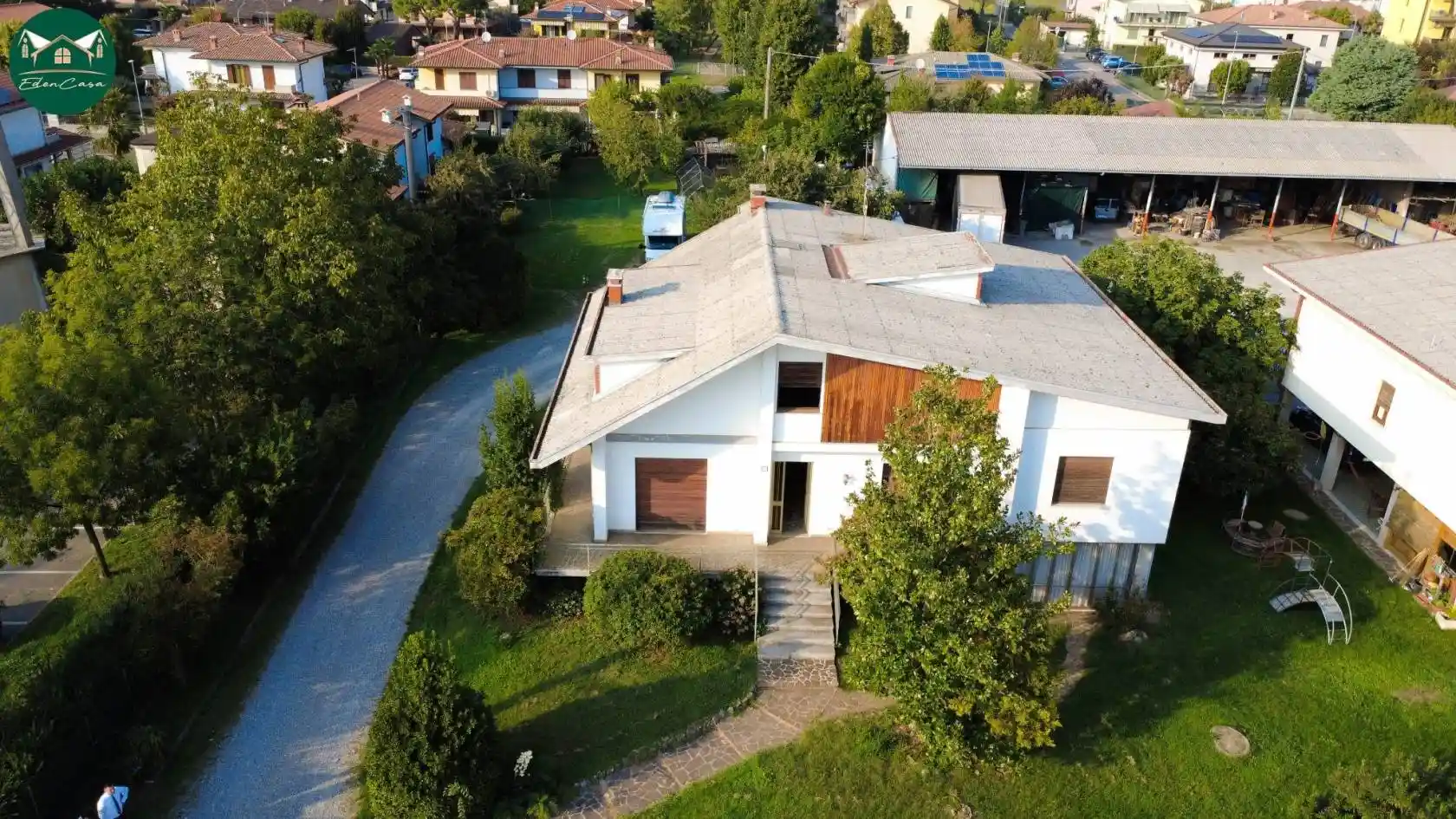 Villa in vendita a Dalmine