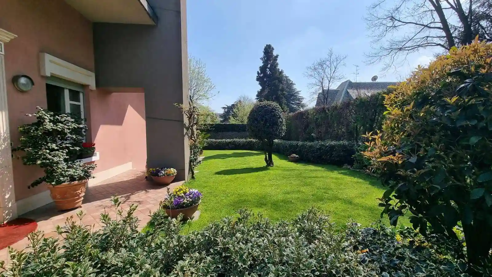 Villa - foto 2
