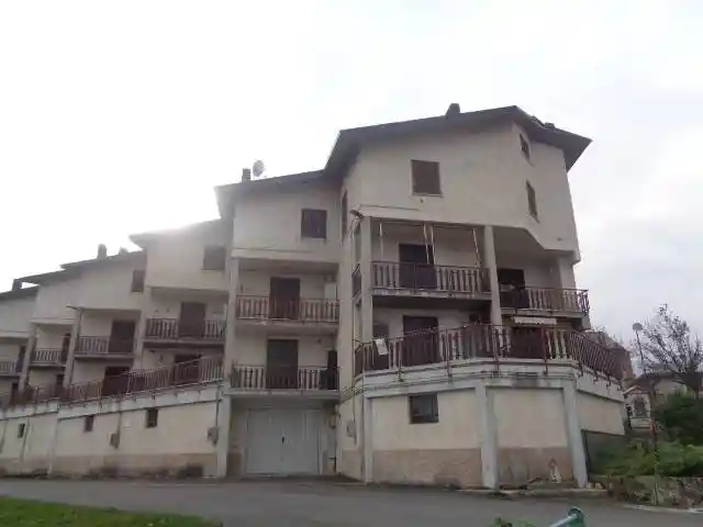 Appartamento in vendita a Roburent